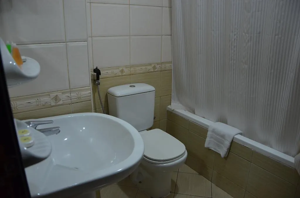 *** 아파트호텔 High End Hotel Apartments 두바이 아랍에미리트